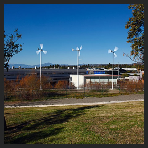 Renewable solar and mini wind turbine energies at ADIF